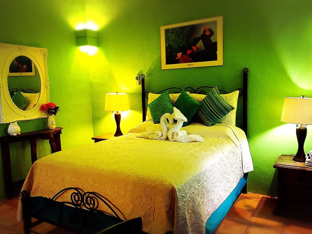 ホテルCasa Catrina&Diego メリダ 部屋 写真